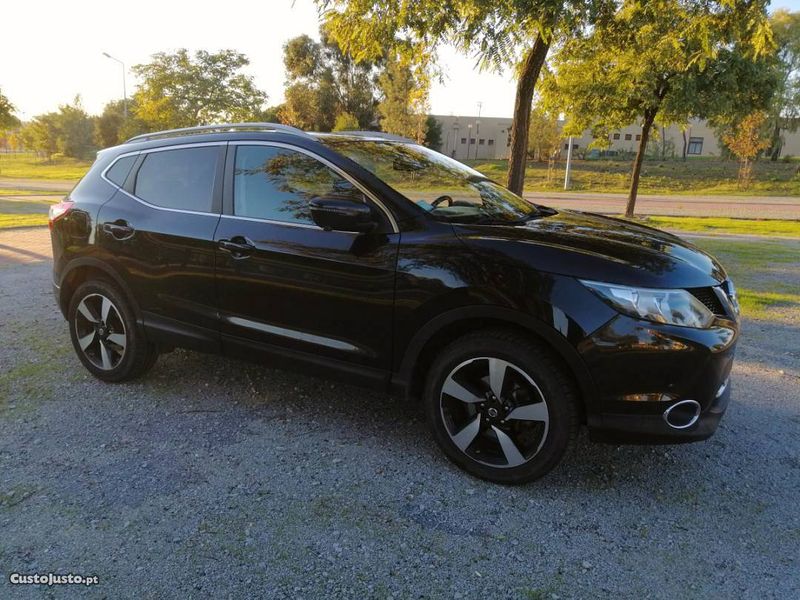 Nissan Qashqai • 2015 • 101,000 km 2
