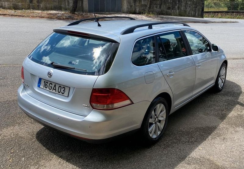 Volkswagen Golf • 2008 • 203,700 km 5