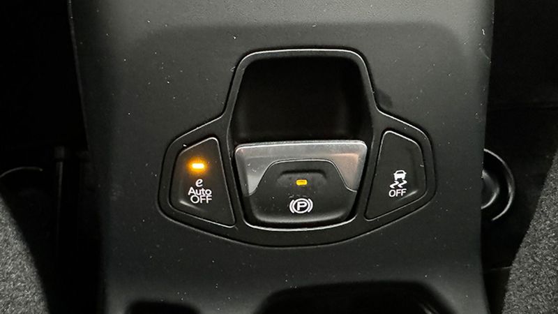 Jeep Renegade • 2023 • 123 km 18