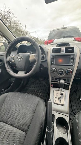 Toyota Corolla • 2013 • 144,000 km 5