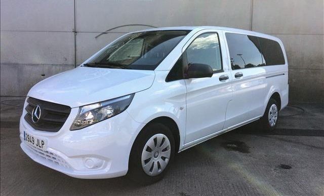 Mercedes-Benz 115 • 2016 • 192,500 km 1