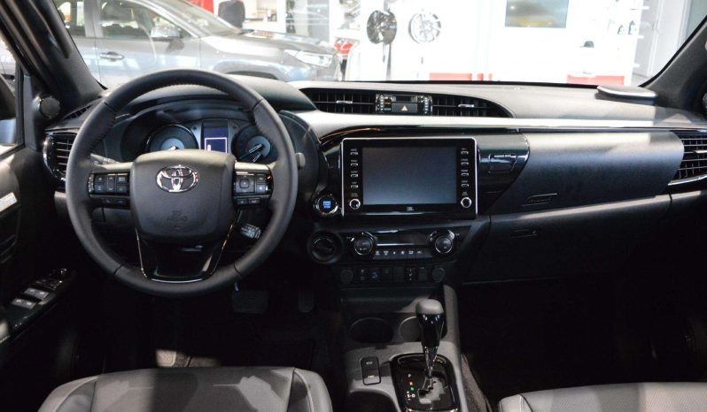 Toyota Hilux • 2023 • 7,814 km 3