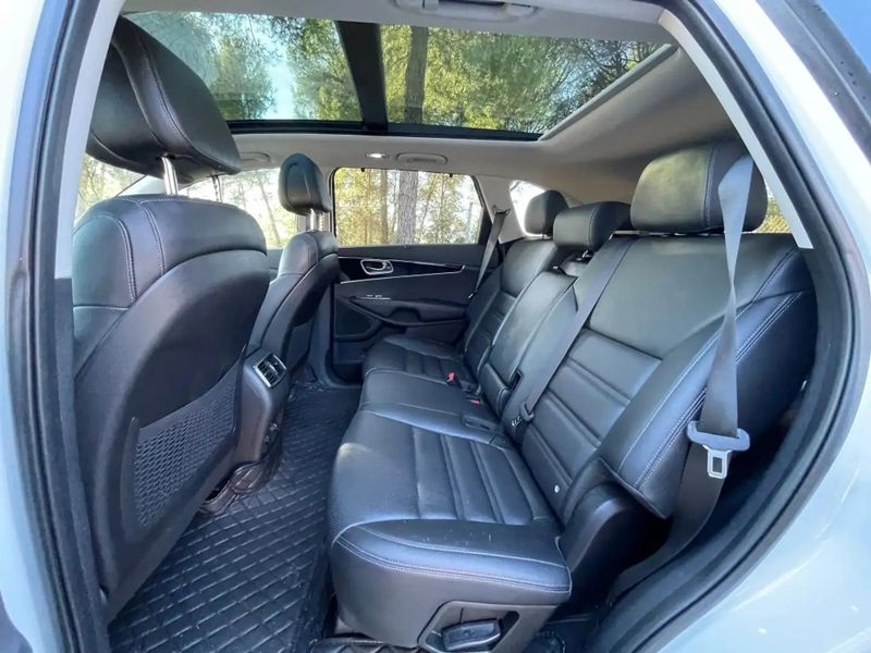 Kia Sorento • 2018 • 43,000 km 4