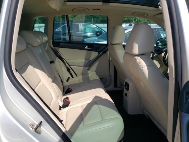 Volkswagen Tiguan • 2009 • 10,000 mi 6