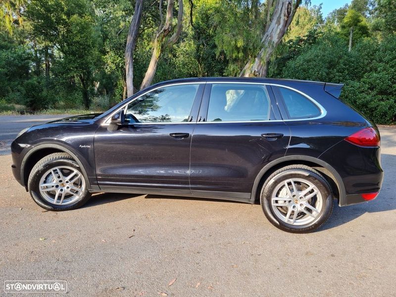 Porsche Cayenne • 2013 • 100,000 km 4