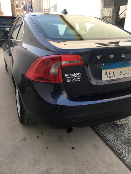 Volvo S60 • 2013 • 85,000 km 3