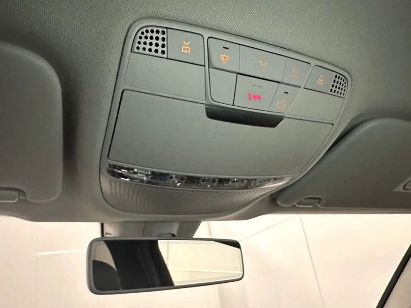 Mercedes-Benz GLC • 2020 • 80,300 km 10