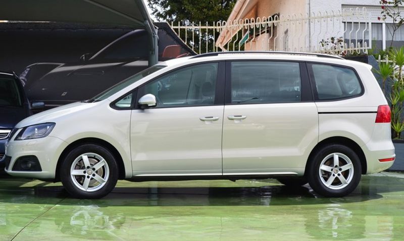 Seat Alhambra • 2011 • 92,000 km 2
