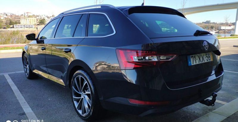Škoda Superb • 2015 • 195,000 km 1