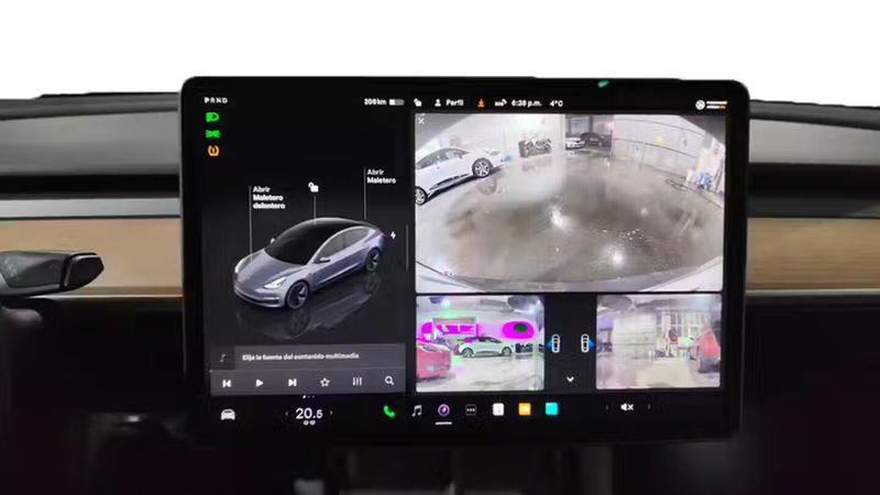 Tesla Model 3 • 2022 • 115,104 km 10