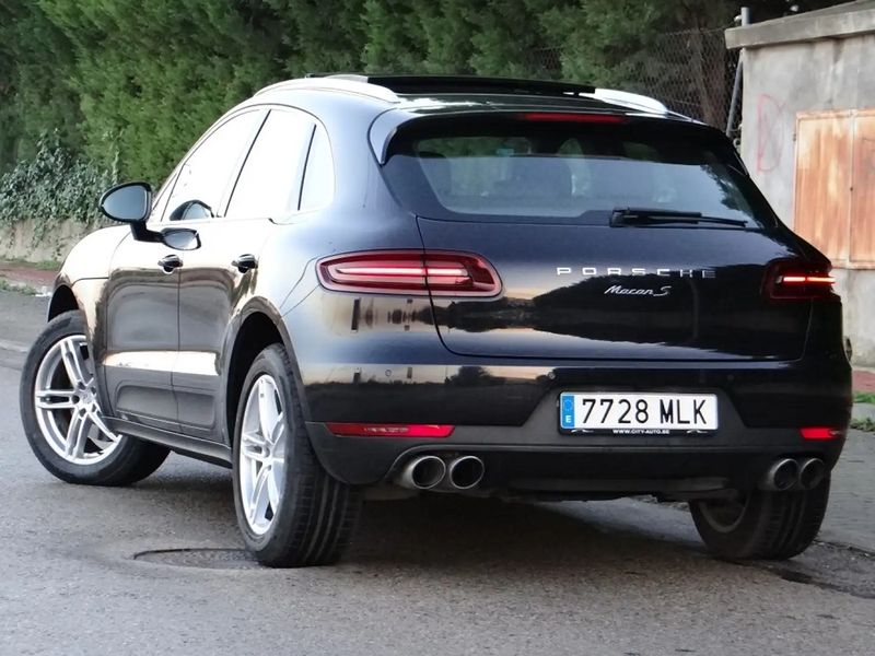 Porsche Macan • 2017 • 176,000 km 8