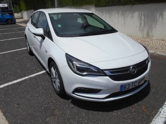 Opel Astra • 2017 • 198,000 km 2