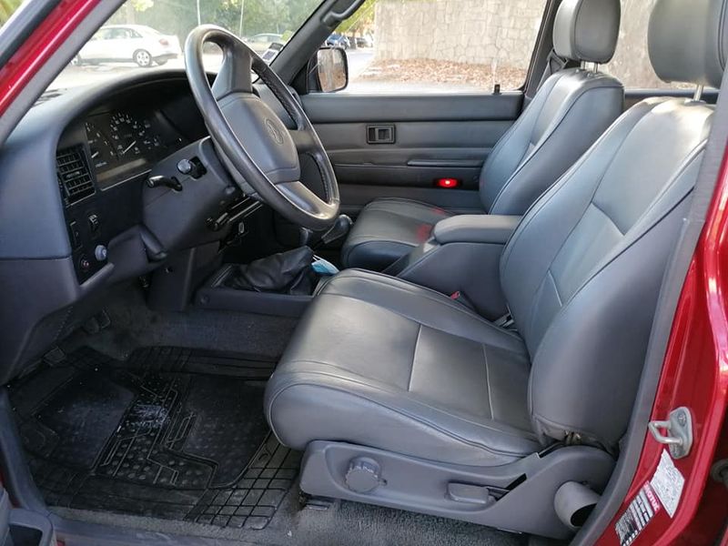 Toyota 4-Runner • 1995 • 221,000 km 4