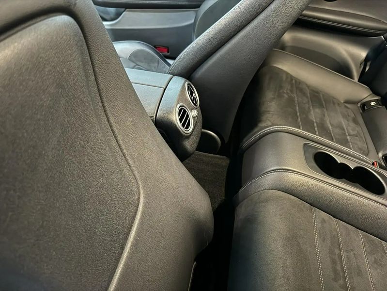 Mercedes-Benz C Sportcoupé • 2020 • 57,318 km 9