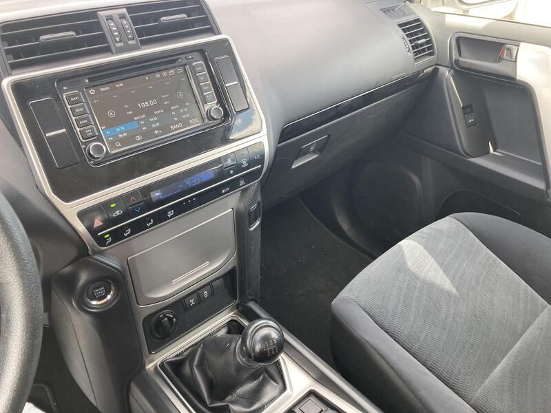 Toyota Land Cruiser • 2020 • 43,764 km 15