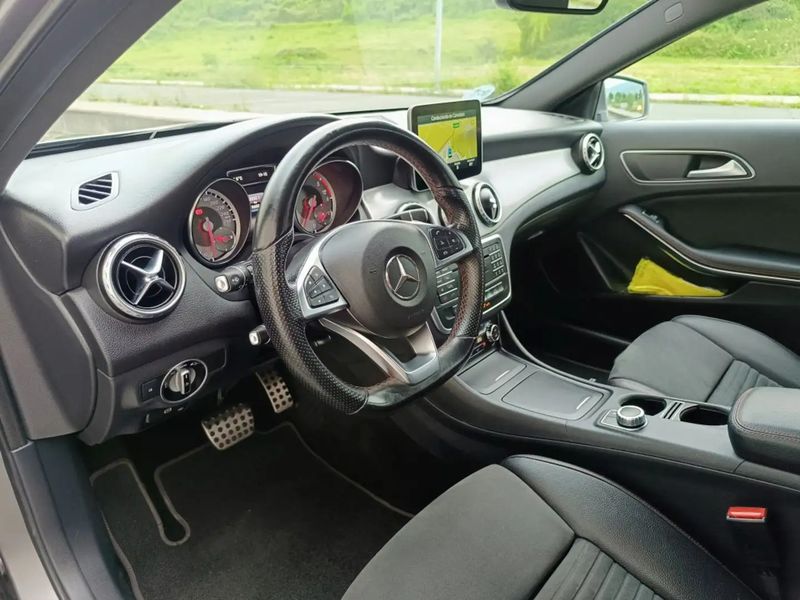 Mercedes-Benz GLA-Class • 2017 • 95,000 km 4