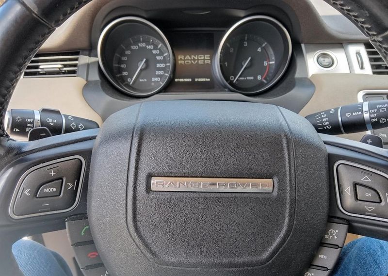 Land Rover Range Rover • 2021 • 20,000 km 8