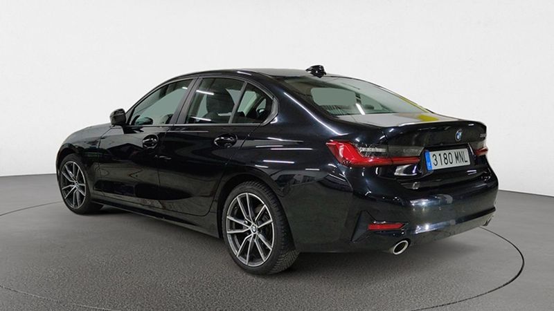 BMW 3 Series • 2021 • 84,465 km 2
