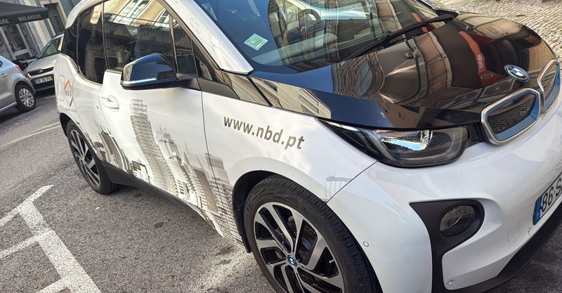 BMW i3 • 2016 • 99,650 km 6