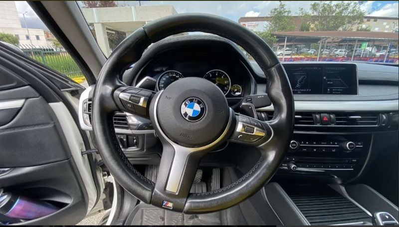 BMW X6 • 2015 • 110,000 km 3