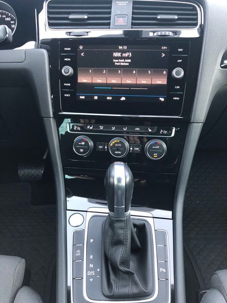 Volkswagen Golf • 2017 • 56,500 km 16