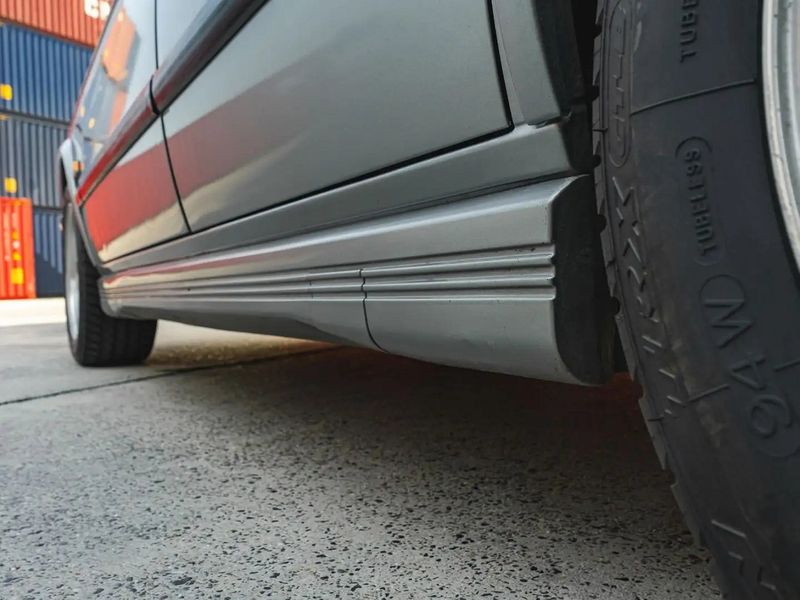 BMW M5 • 1987 • 151,000 km 9