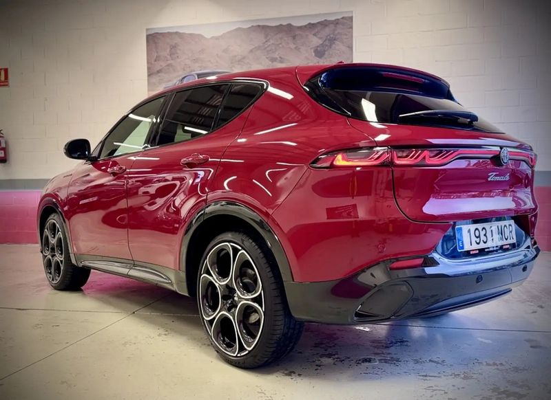 Alfa Romeo Giulia • 2022 • 75,000 km 8