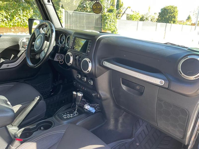 Jeep Wrangler • 2016 • 33,000 km 5