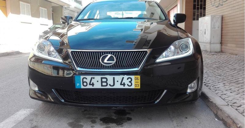 Lexus IS • 2006 • 200,000 km 1