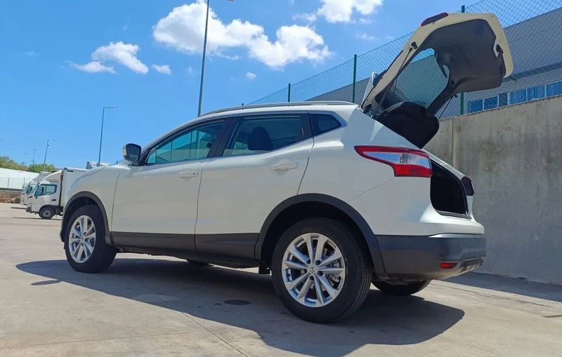 Nissan Qashqai • 2017 • 66,120 km 2