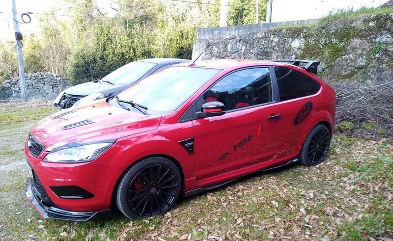 Ford Focus • 2008 • 60,000 km 3