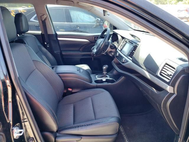 Toyota Highlander • 2017 • 10,000 mi 5