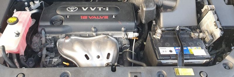 Toyota RAV4 • 2009 • 90,000 km 8