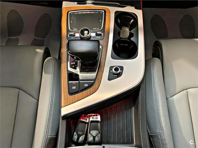 Audi Q7 • 2017 • 97,800 km 7