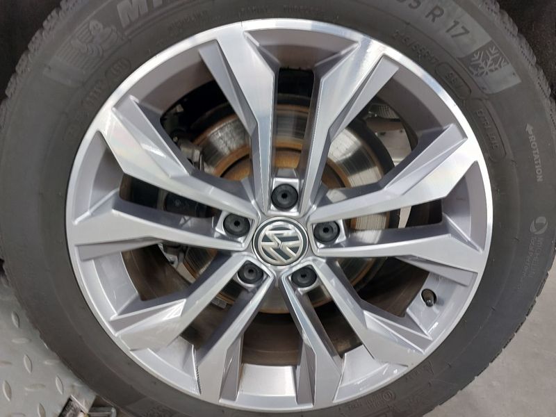 Volkswagen Passat Variant • 2020 • 72,900 km 6