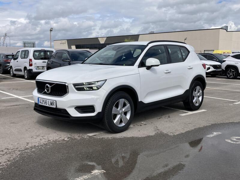 Volvo XC40 • 2021 • 50,273 km 1
