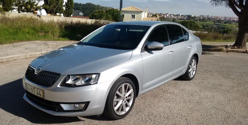 Škoda Octavia • 2013 • 83,623 km 1