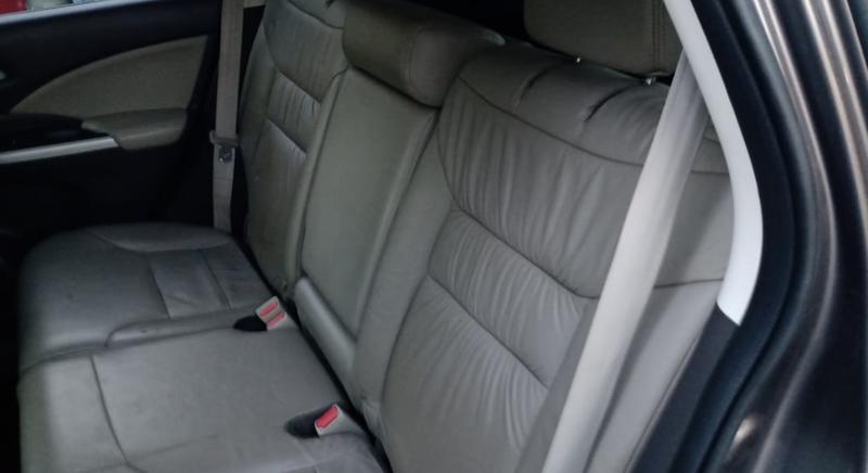 Honda CR-V • 2012 • 101,000 km 4