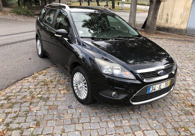 Ford Focus • 2009 • 200,000 km 1