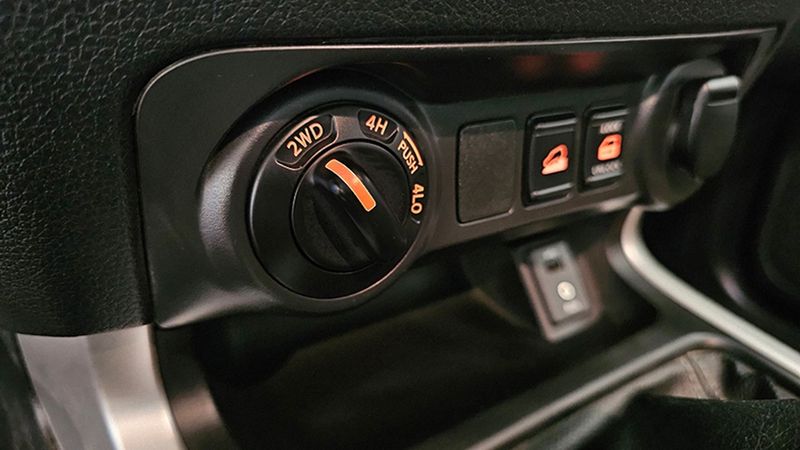 Nissan Navara • 2018 • 69,808 km 6