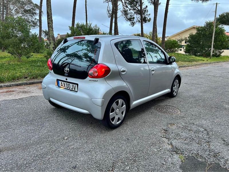 Toyota Agya • 2009 • 125,000 km 6