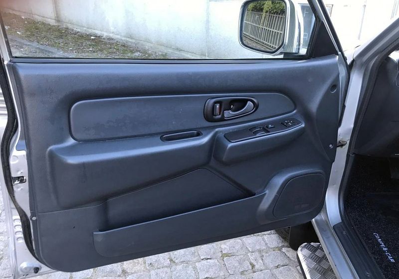 Mitsubishi L200 • 2000 • 200,000 km 5