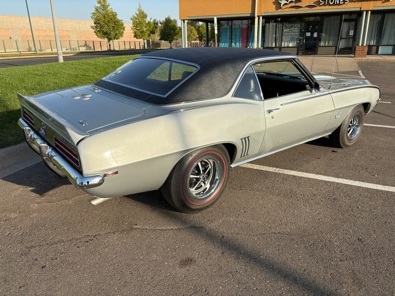 Chevrolet Camaro • 1969 • 145,000 km 32