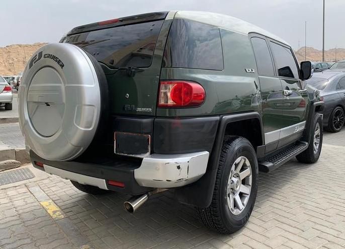 Toyota FJ Cruiser • 2014 • 33,000 km 8