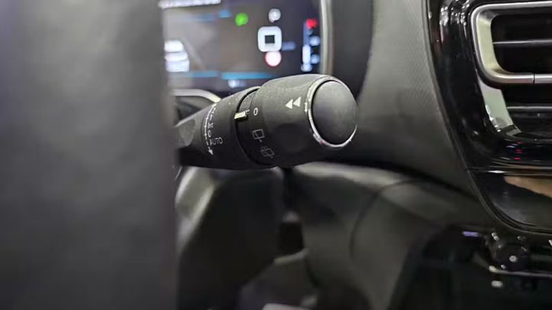 Citroën C5 • 2023 • 37,317 km 12