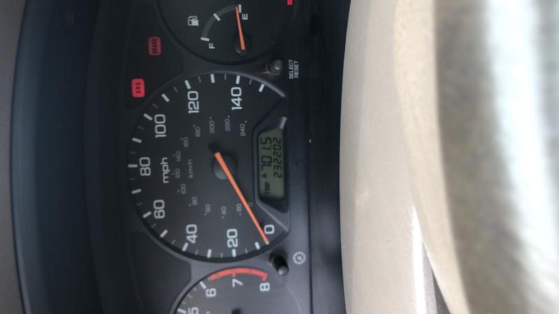 Honda Accord • 2005 • 233,565 km 3