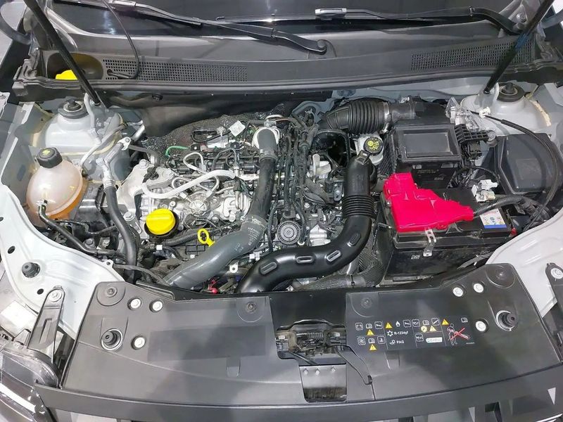 Dacia Duster • 2023 • 10,916 km 2