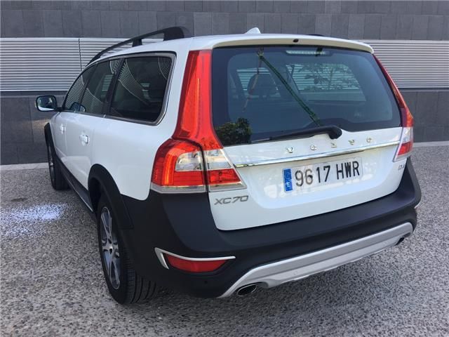 Volvo XC70 • 2014 • 162,000 km 2