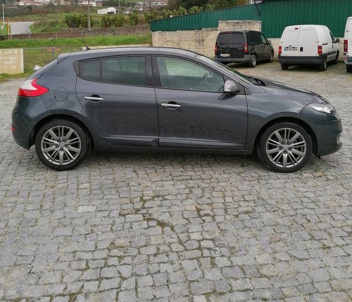 Renault Meganne • 2012 • 129,999 km 5