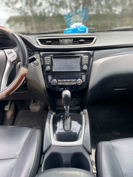 Nissan Rogue • 2015 • 90,000 km 4